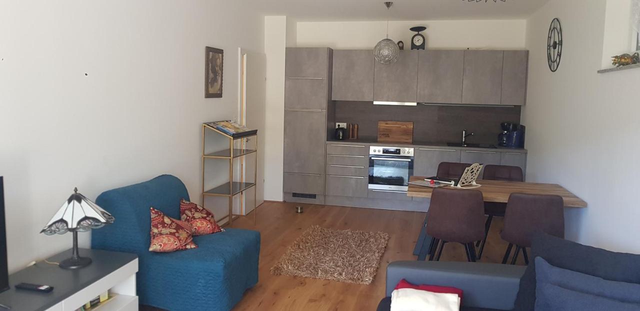 Ferienwohnung Karasek Deluxe Sattendorf Bagian luar foto